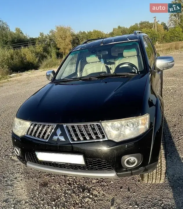 Mitsubishi Pajero Sport
