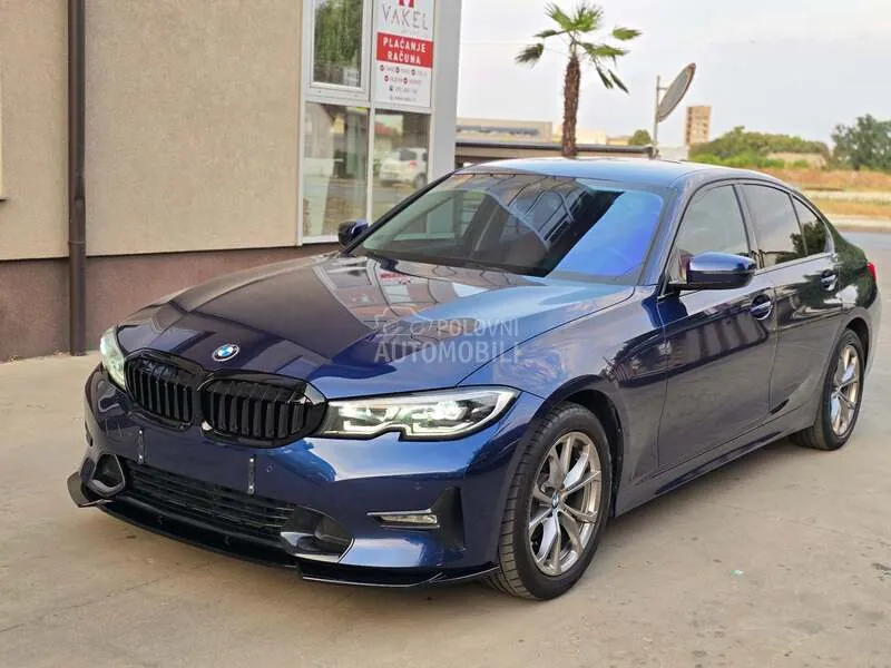 BMW 318 2019 photo 2