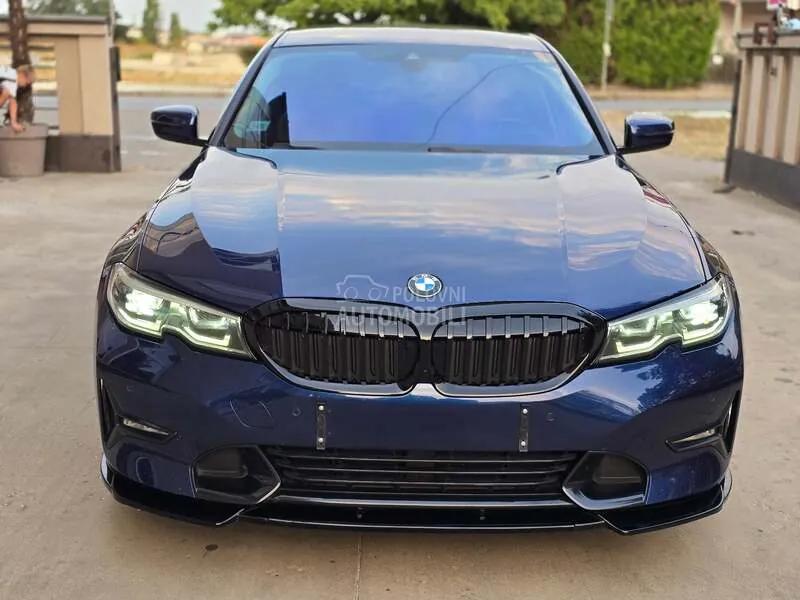 BMW 318 2019 photo 3
