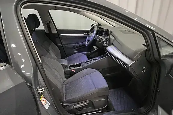 Volkswagen Golf I 2025 photo 5