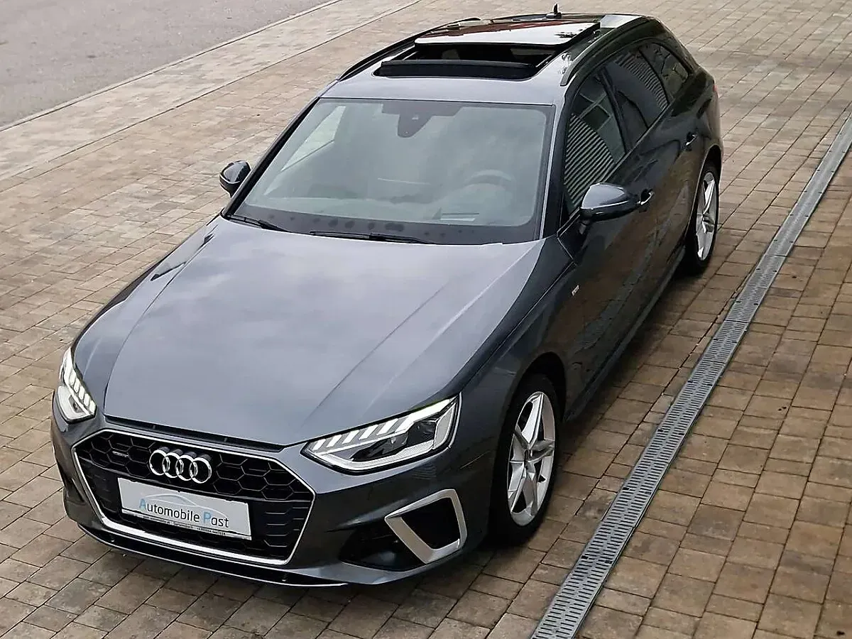 Audi A4 2022 photo 3