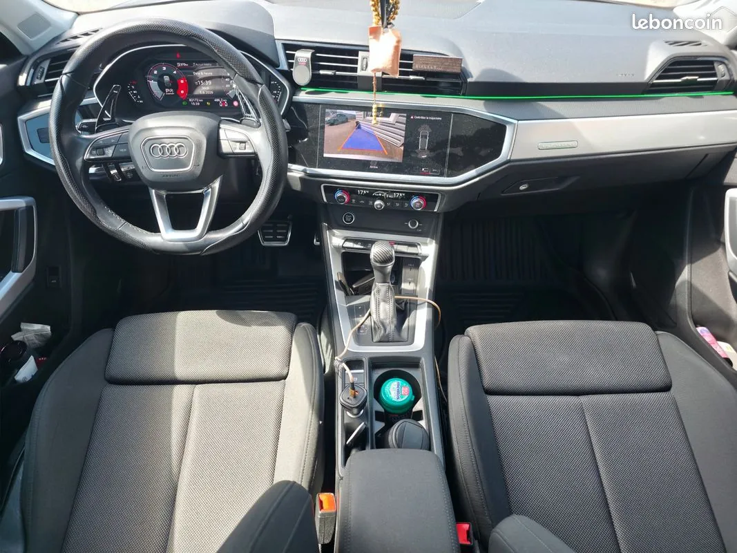 Audi Q3 2022 photo 3