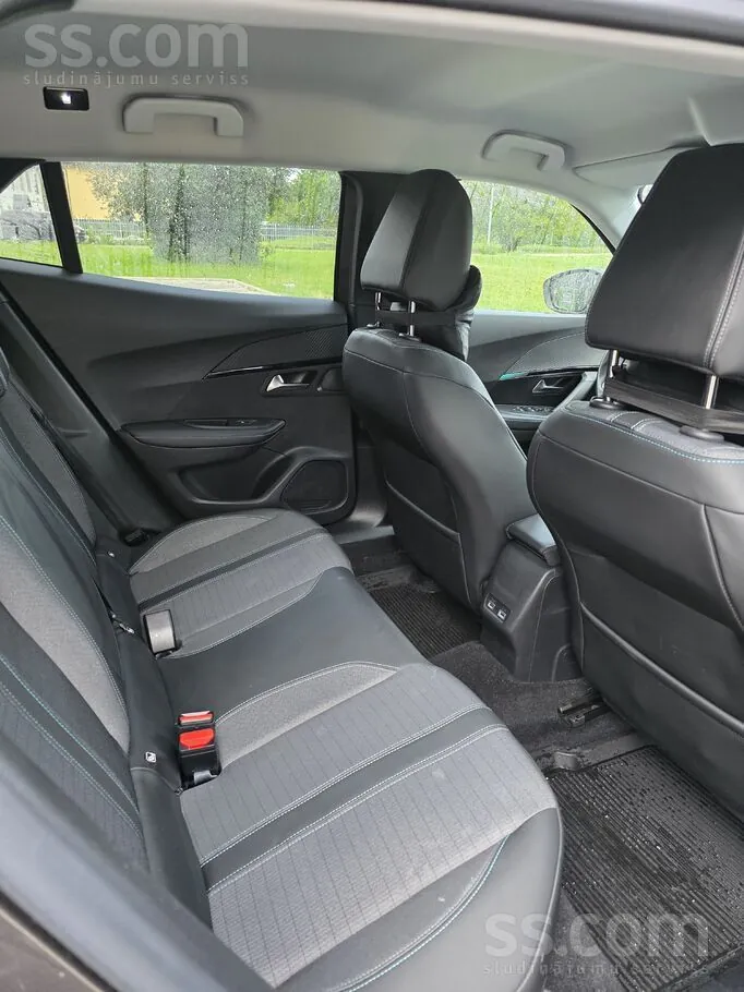 Peugeot 2008 2021 photo 5