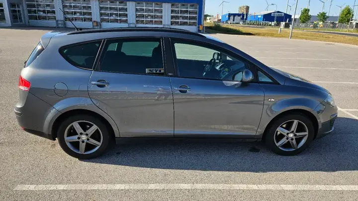 Seat Altea Xl 2014 photo 3