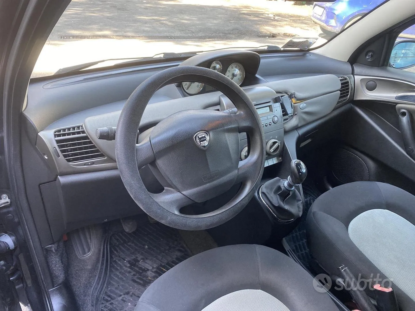 Lancia Ypsilon 2004 photo 5