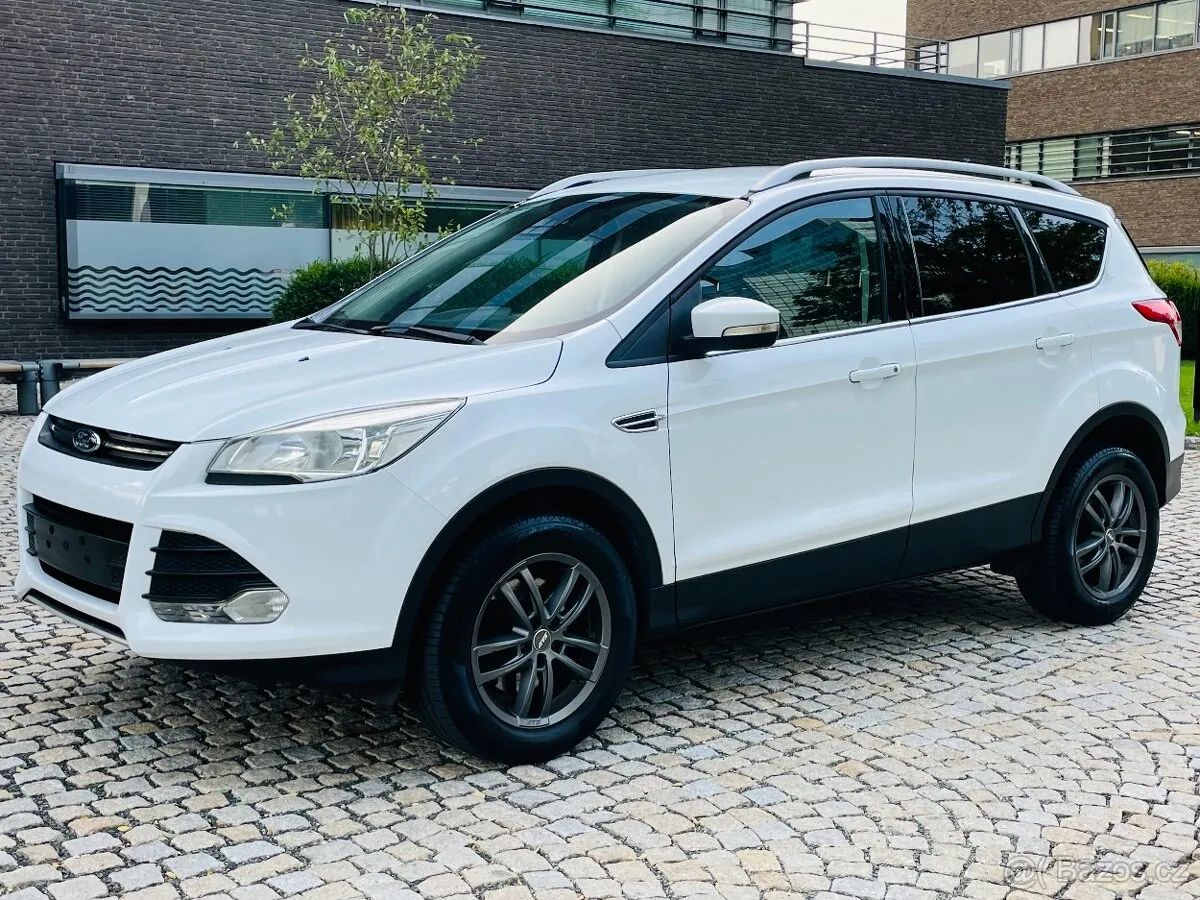 Ford Kuga 2013 photo 2