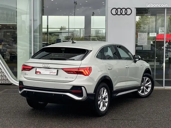 Audi Q3 2024 photo 5