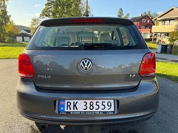 Volkswagen Polo 2011 photo 5