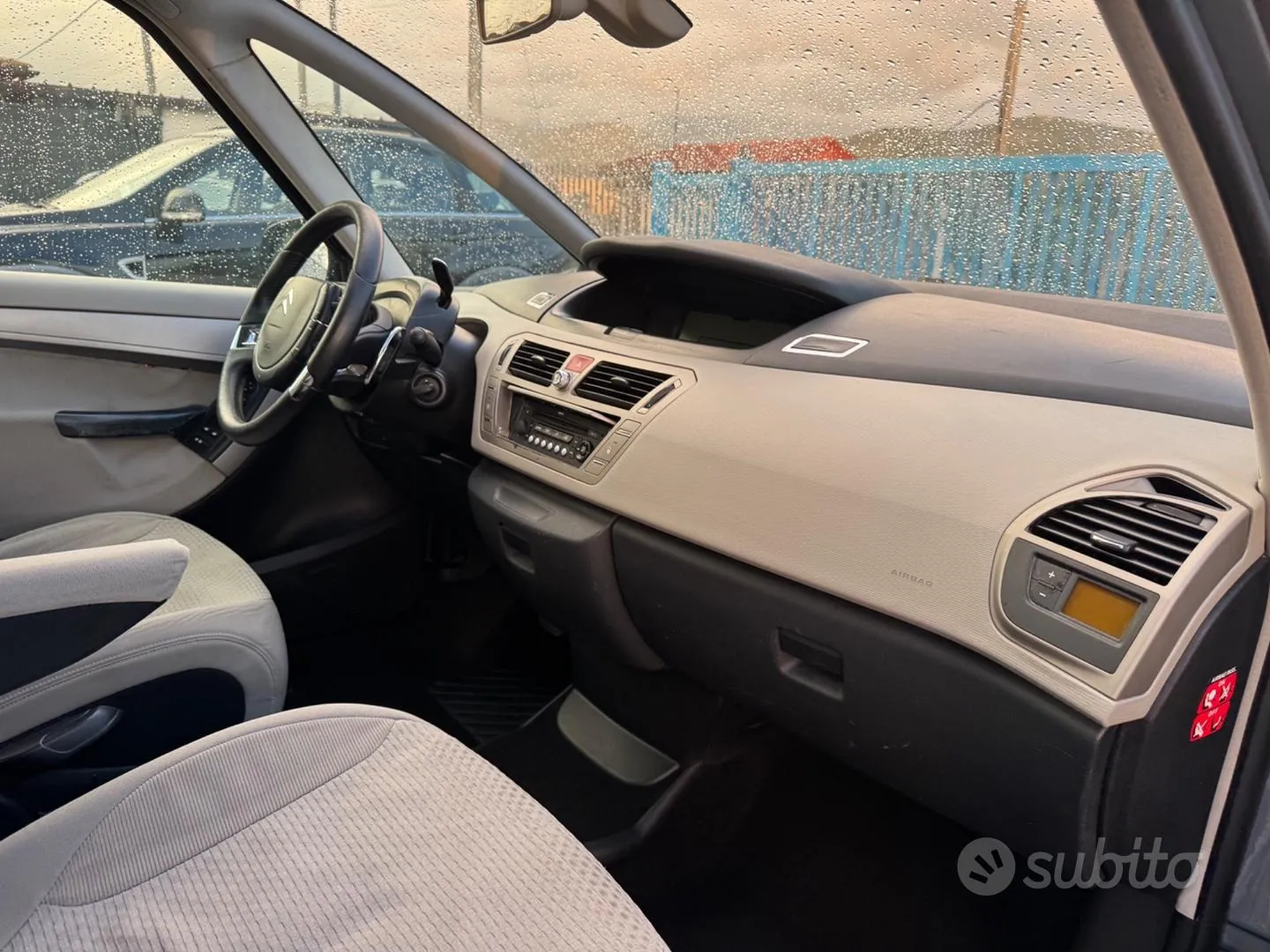 Citroen C4 Grand Picasso 2009 photo 4