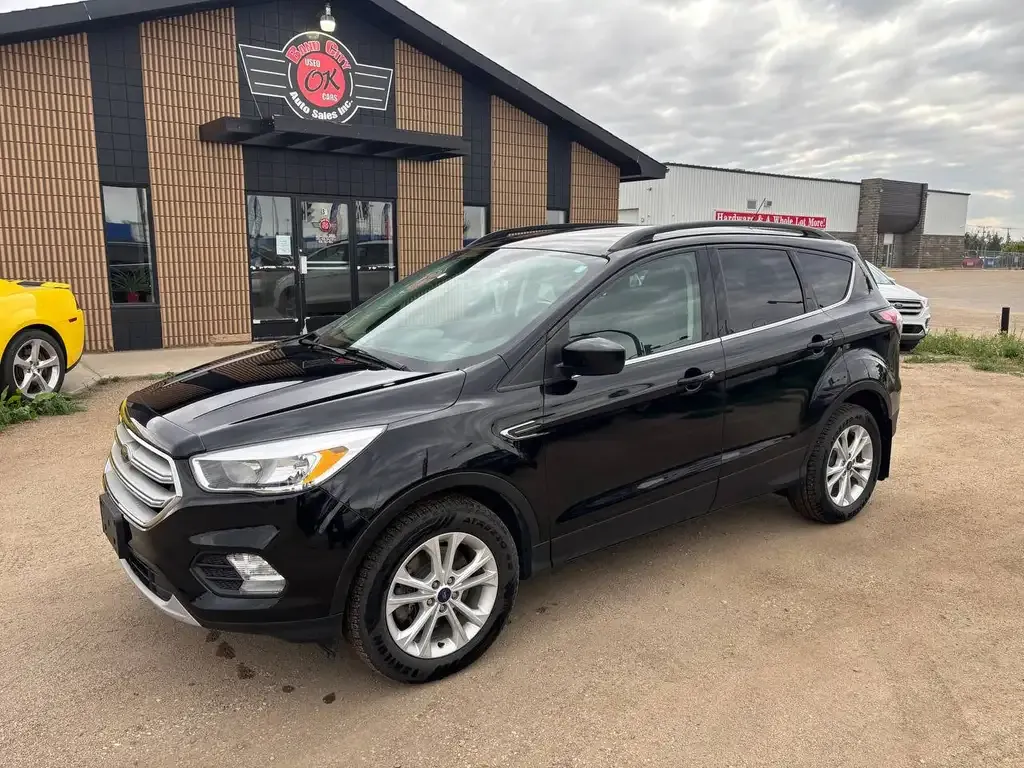 Ford Escape 2018 photo 2