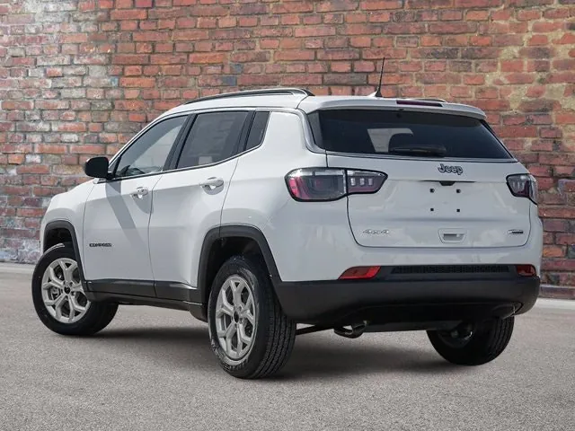 Jeep Compass 2026 photo 4