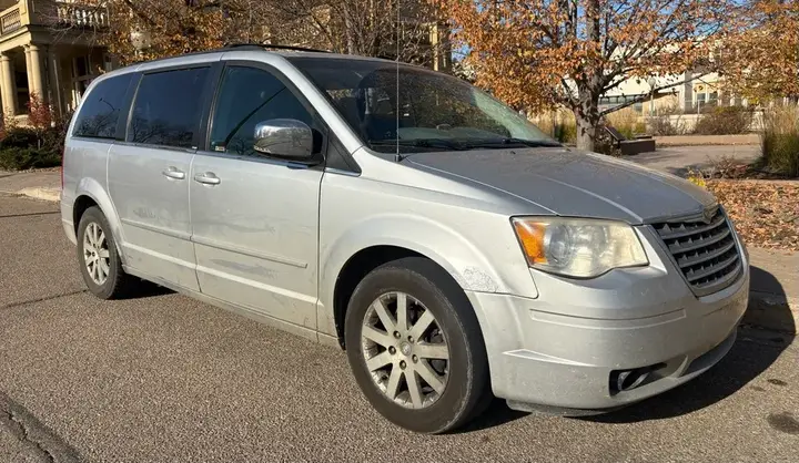 Chrysler Town & Country