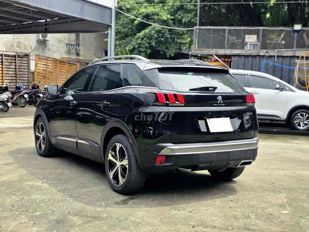 Peugeot 3008 2018 photo 3