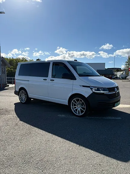 Volkswagen Transporter 2020 photo 2
