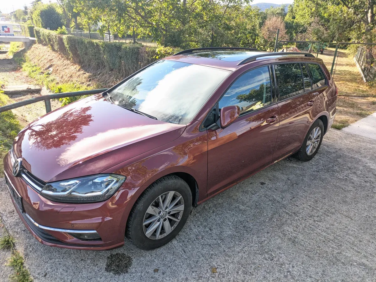 Volkswagen Golf 2019 photo 2