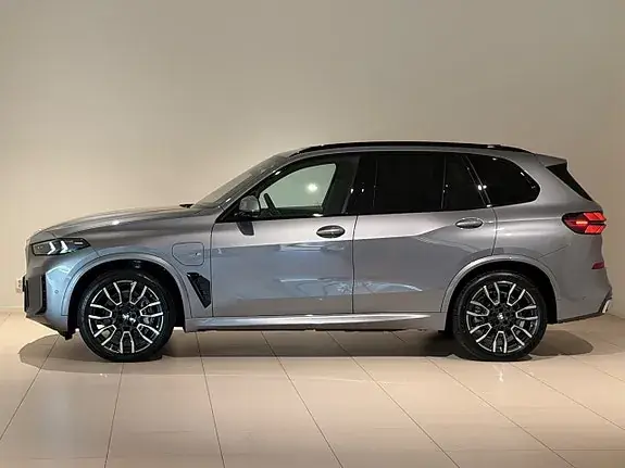 BMW X5 2026 photo 2