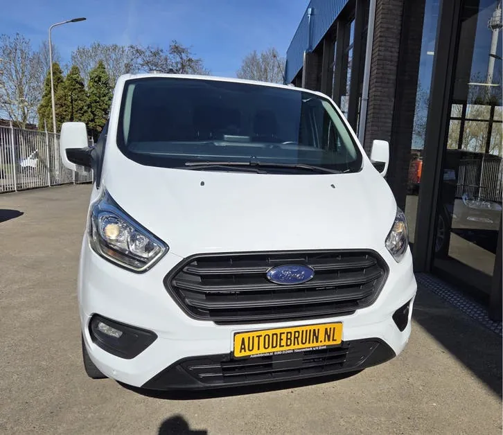 Ford Transit Custom 2021 photo 2