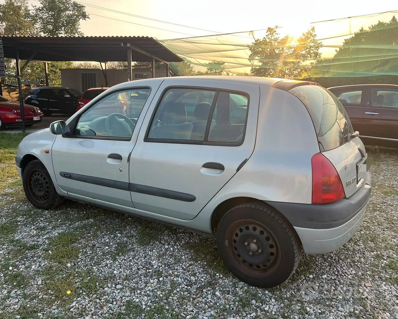 Renault Clio 1998 photo 3