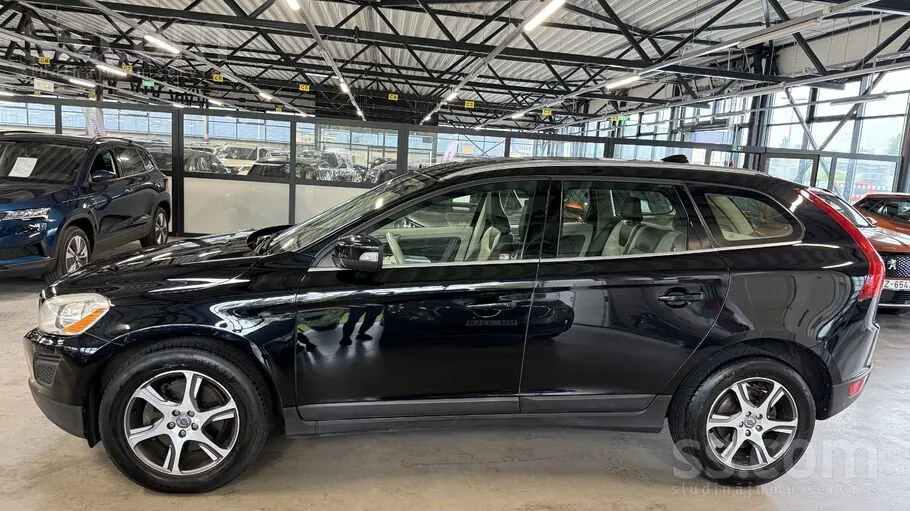 Volvo Xc 60 2011 photo 2