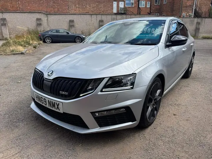 Skoda Octavia 2019 photo 2