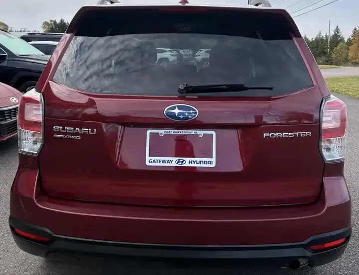 Subaru Forester 2018 photo 4