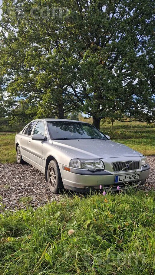 Volvo S80
