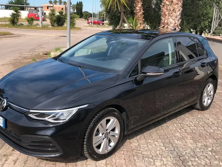 Volkswagen Golf 2021 photo 2