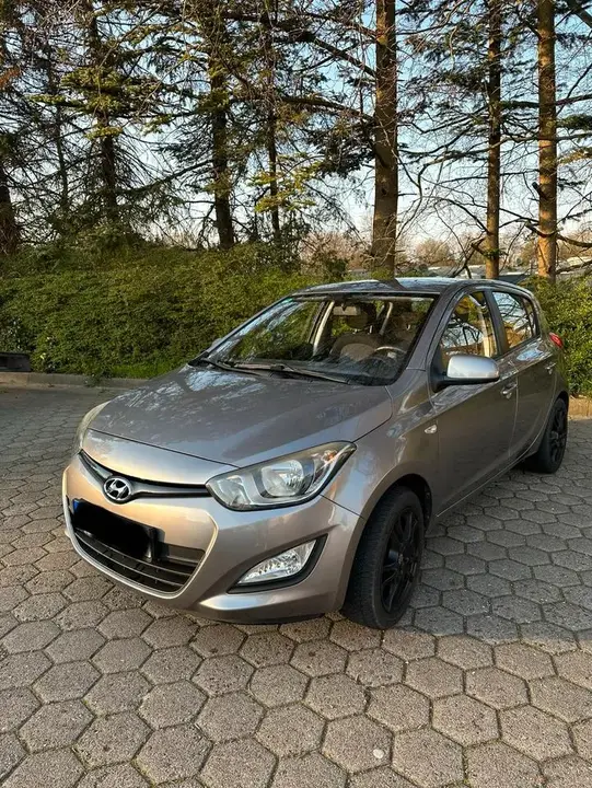 Hyundai I20