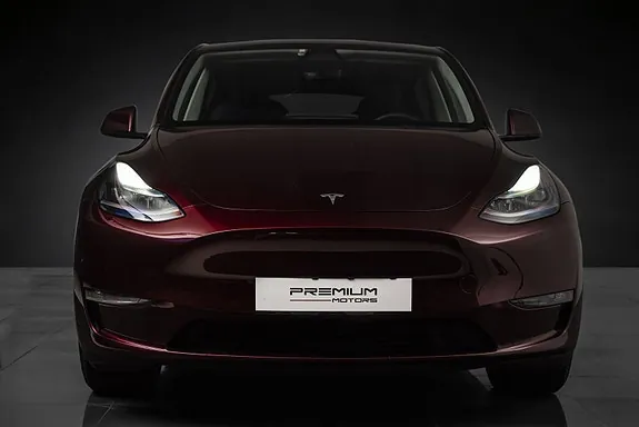 Tesla Model Y 2024 photo 3