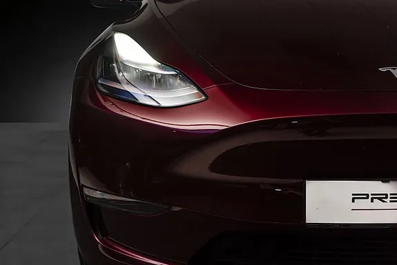 Tesla Model Y 2024 photo 4