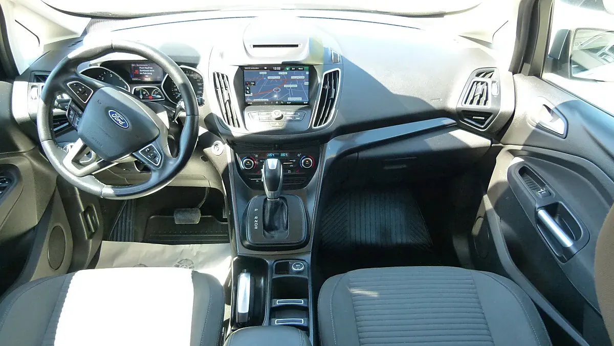 Ford C-Max 2016 photo 2