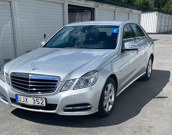 Mercedes-Benz E220 2011 photo 3
