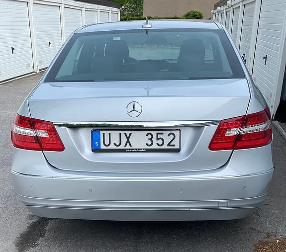 Mercedes-Benz E220 2011 photo 5