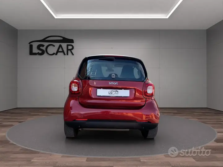 Smart Fortwo 2019 photo 4