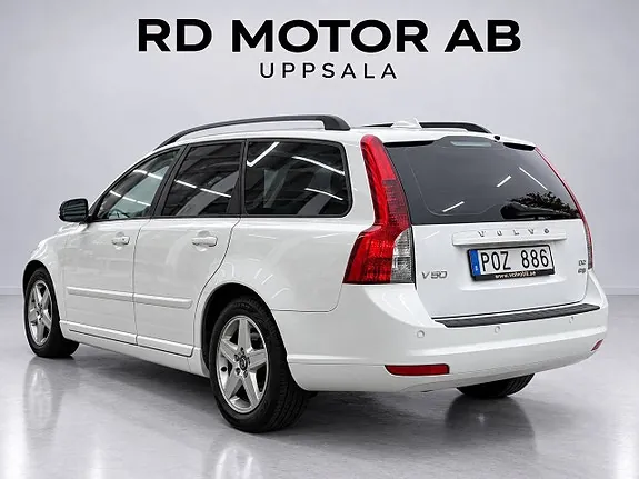 Volvo V50 2010 photo 2