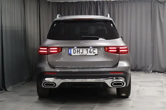 Mercedes-Benz Glb200 2025 photo 4
