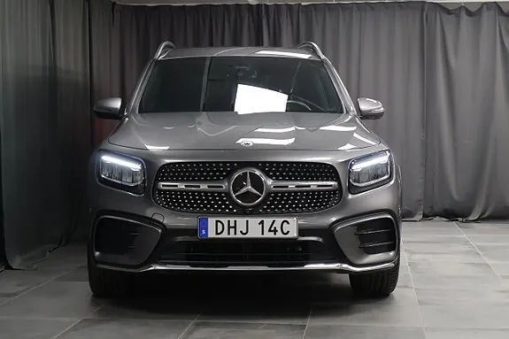 Mercedes-Benz Glb200 2025 photo 3