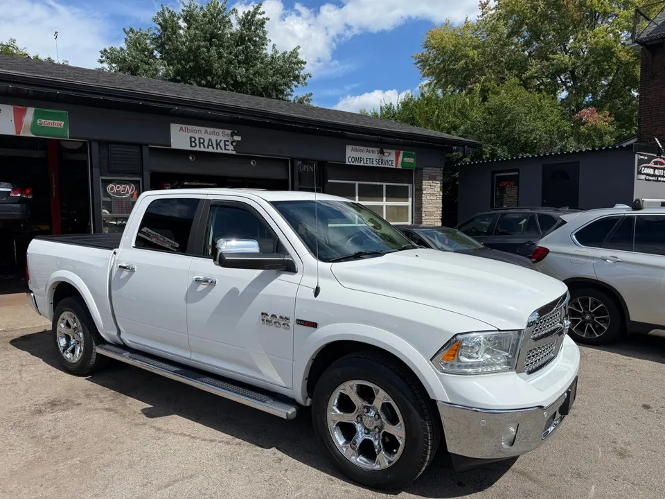 Ram 1500 Laramie 2015 photo 3