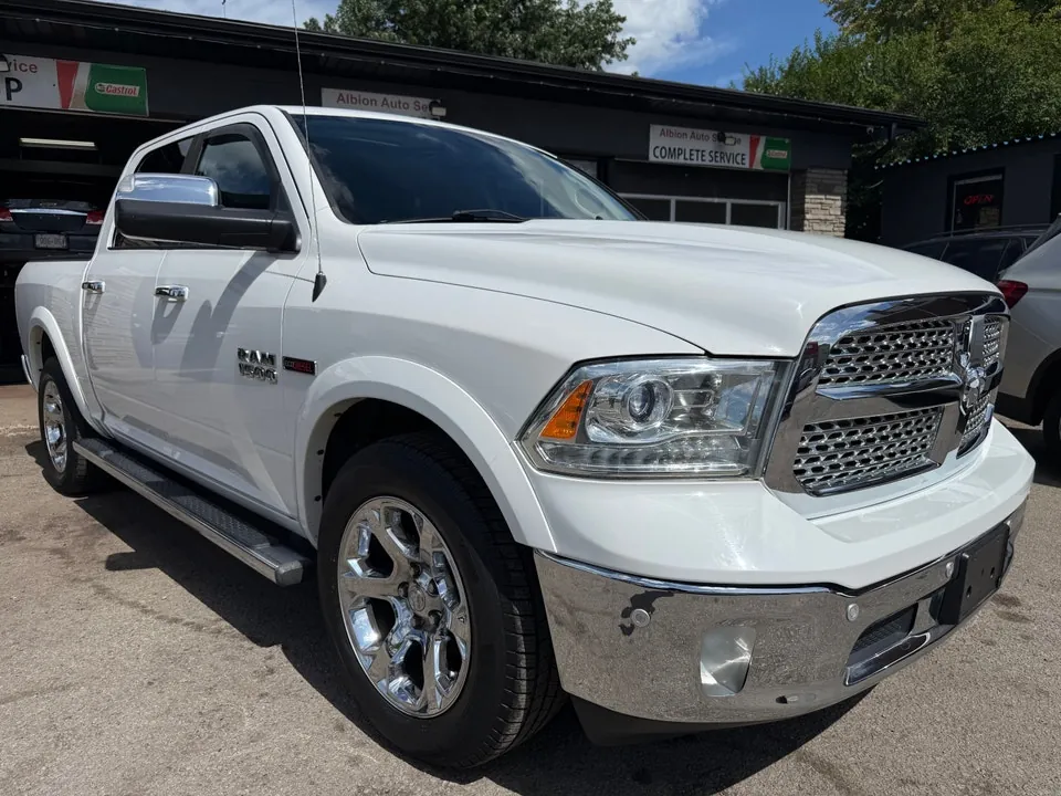Ram 1500 Laramie 2015 photo 4
