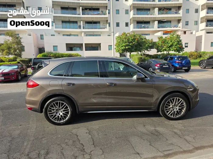 Porsche Cayenne 2013 photo 3