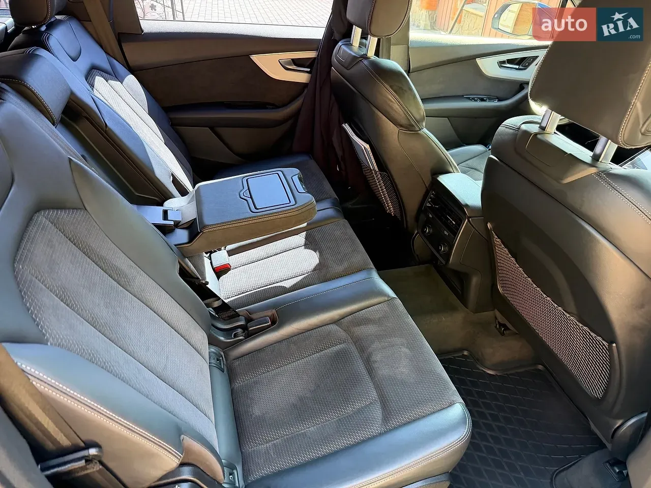 Audi Q7 2020 photo 4