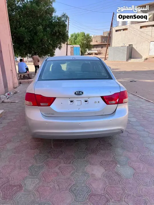 Kia Lotze 2009 photo 3