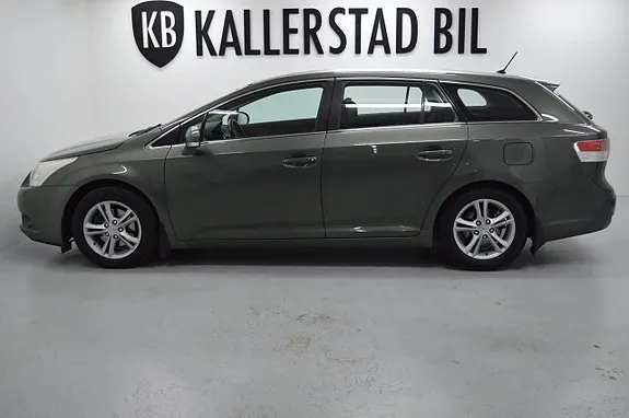 Toyota Avensis 2009 photo 5