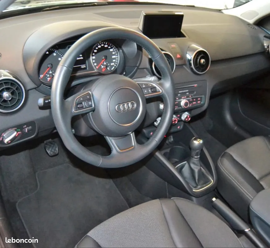 Audi A1 2018 photo 3