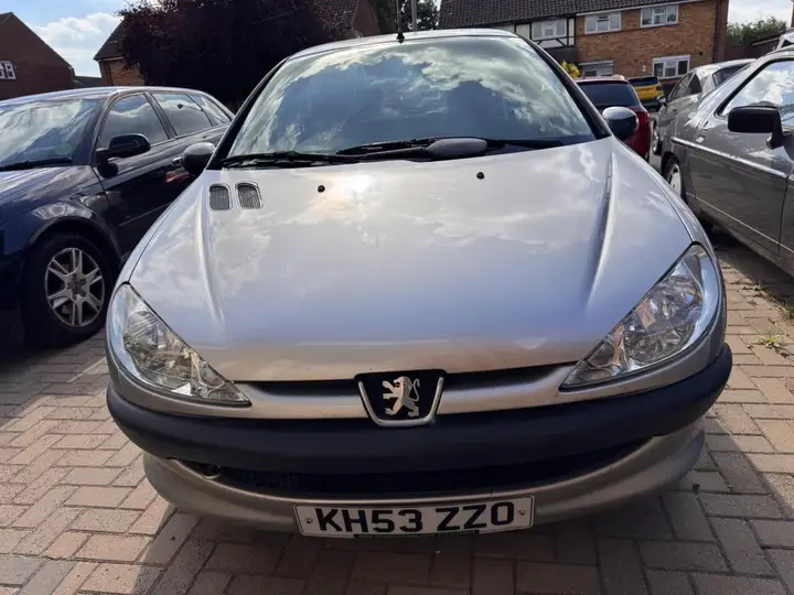 Peugeot 206 2004 photo 3