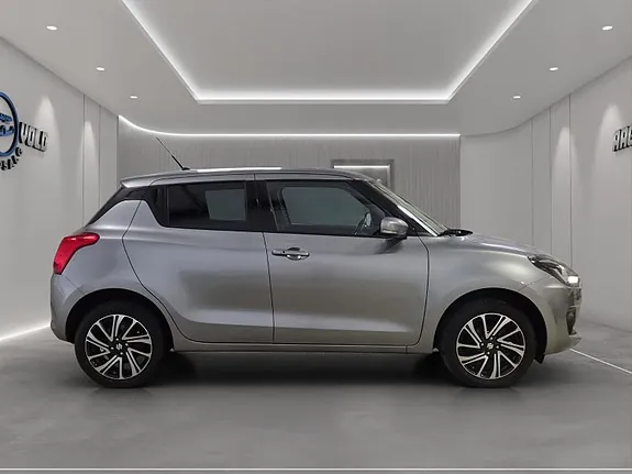 Suzuki Swift 2023 photo 5
