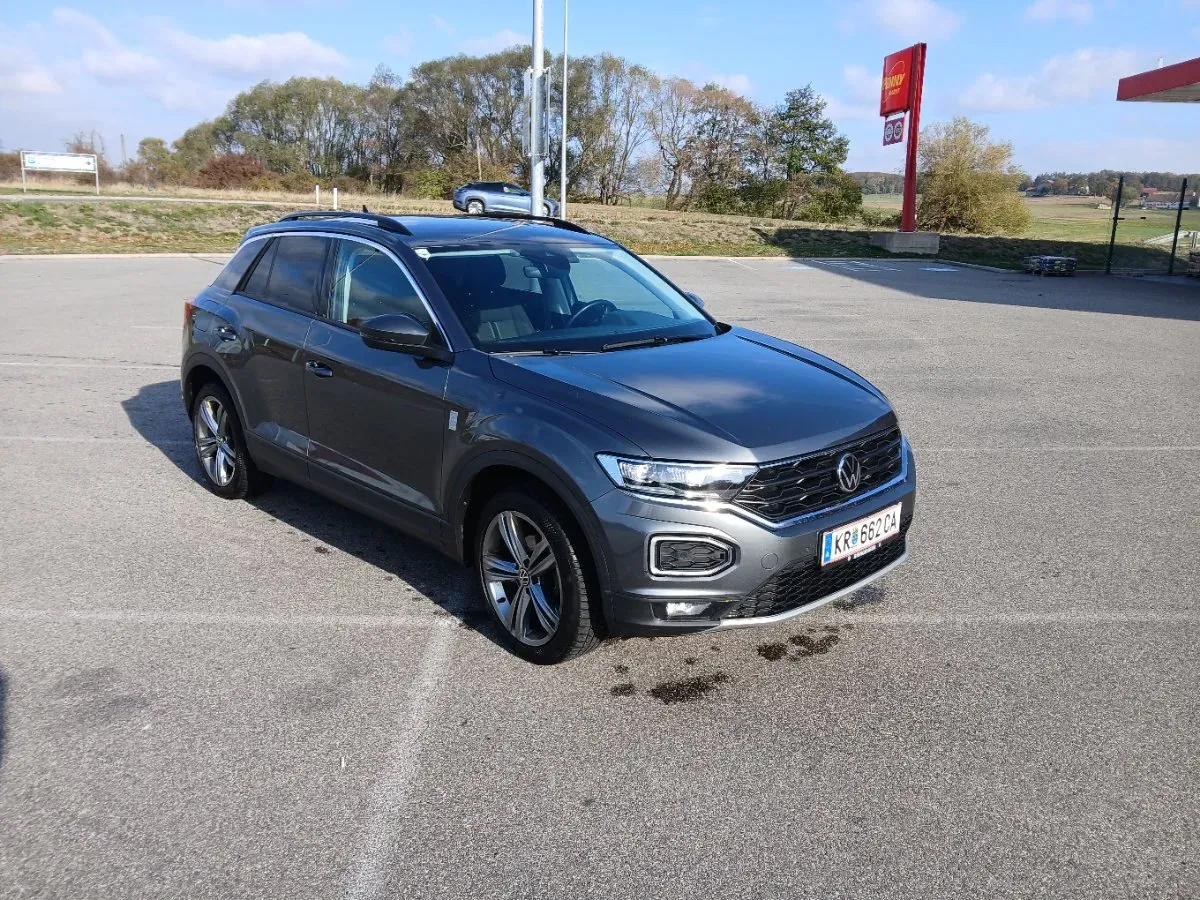 Volkswagen T-Roc 2021 photo 2