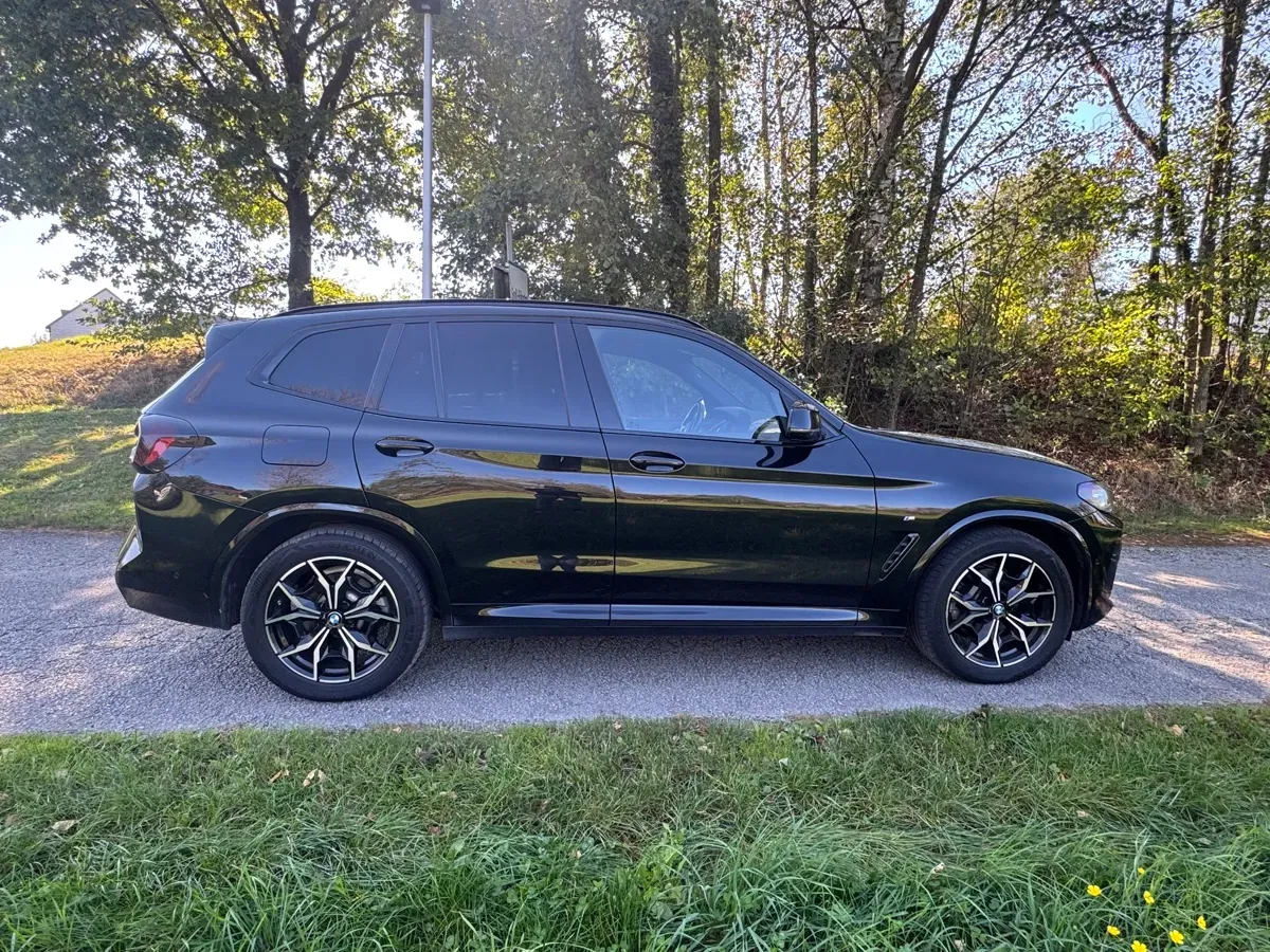 BMW X3 2021 photo 2
