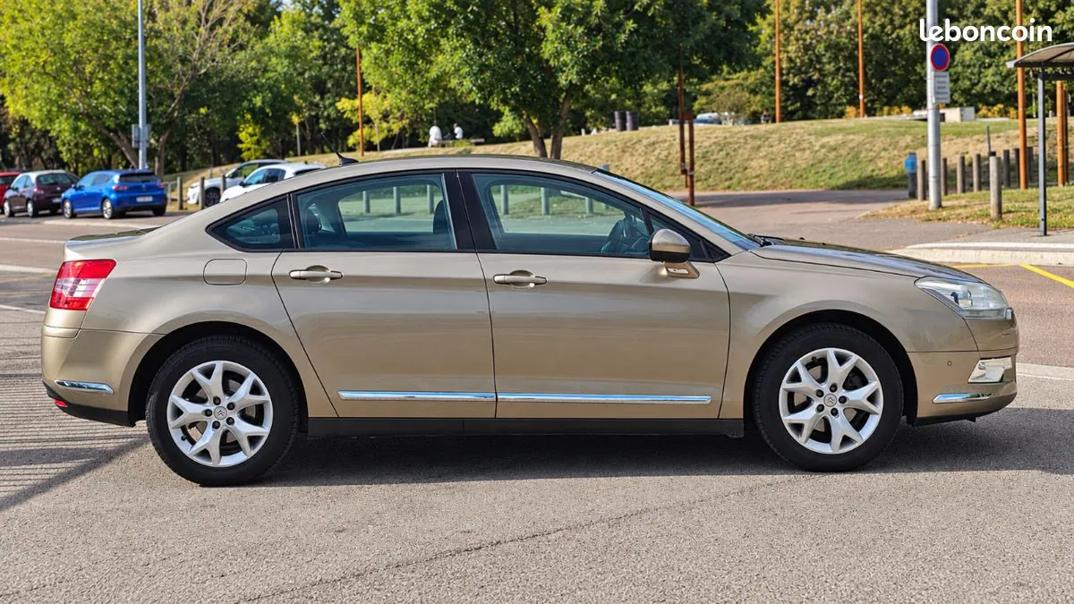 Citroen C5 2010 photo 5