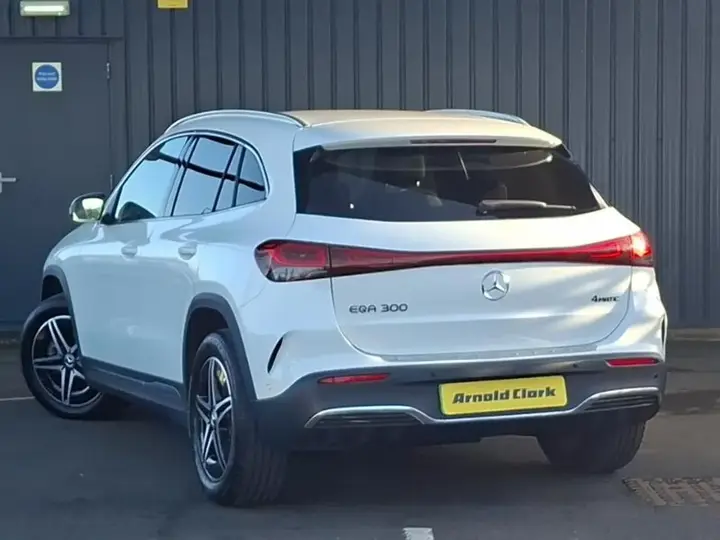 Mercedes-Benz Eqa 2023 photo 2